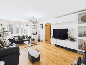 Living room - click for photo gallery